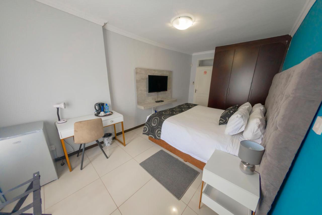 غابورون Green Lagoon Guest House المظهر الخارجي الصورة