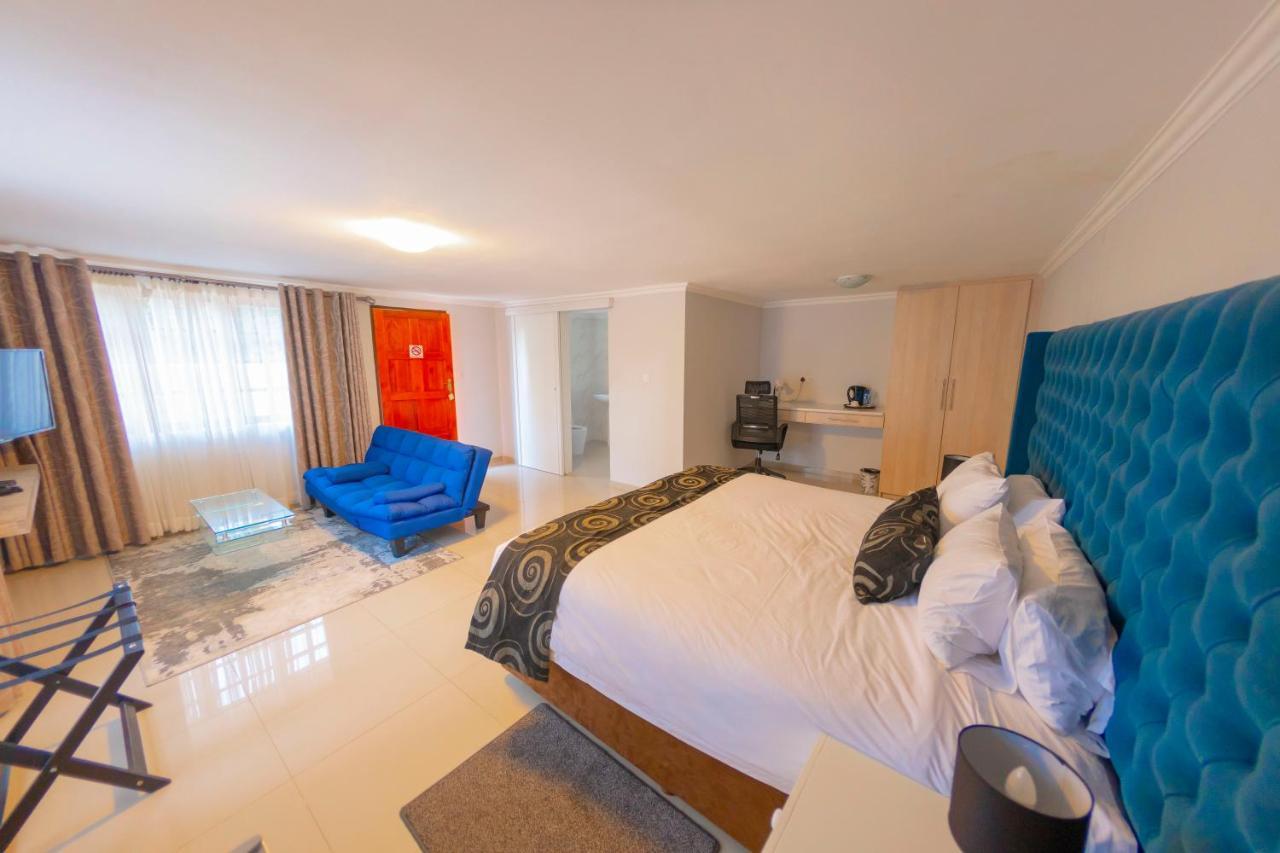 غابورون Green Lagoon Guest House المظهر الخارجي الصورة
