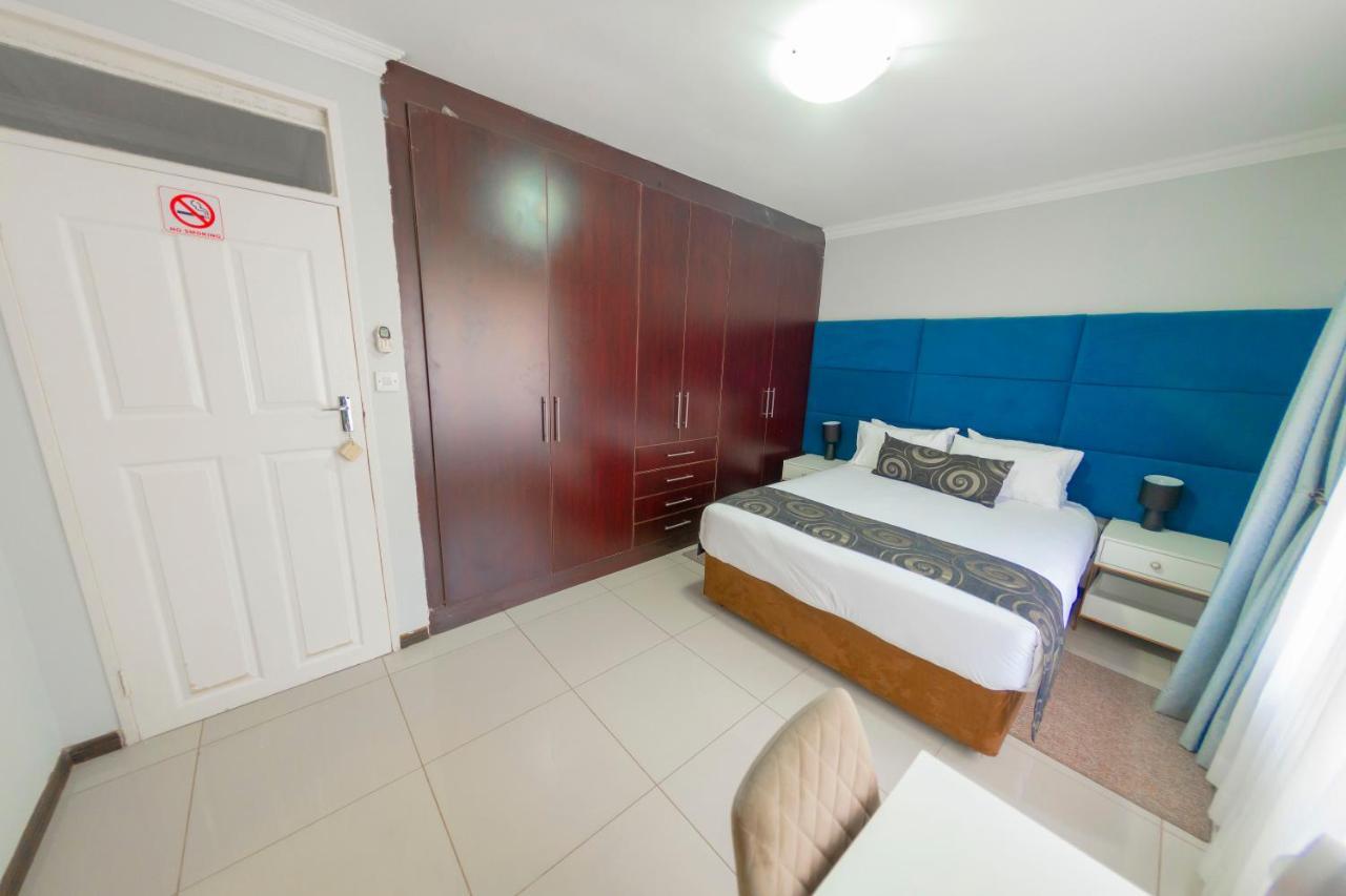 غابورون Green Lagoon Guest House المظهر الخارجي الصورة